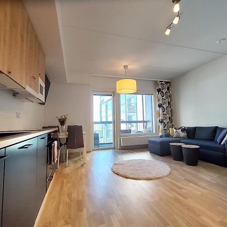 Fully Equipped New Apartment With Free Parking Tampere Exteriér fotografie