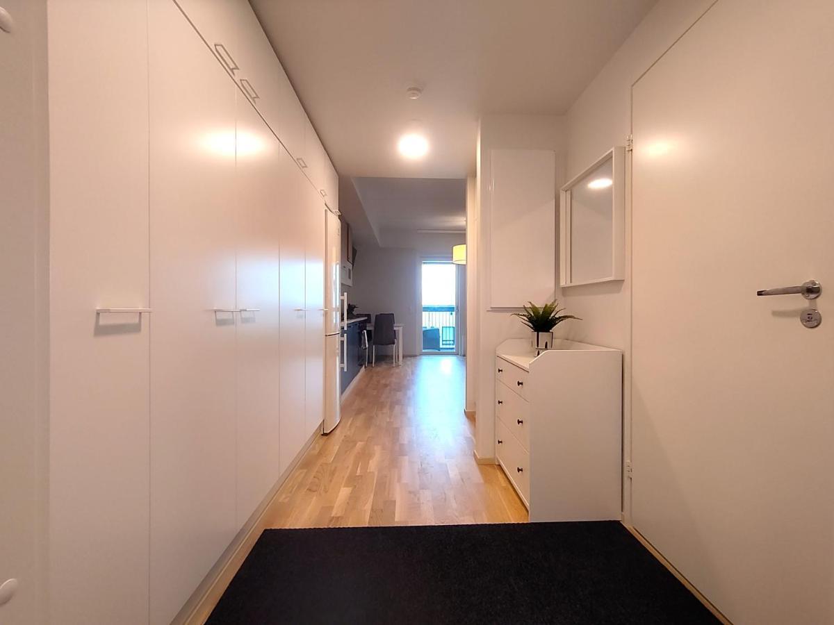 Fully Equipped New Apartment With Free Parking Tampere Exteriér fotografie